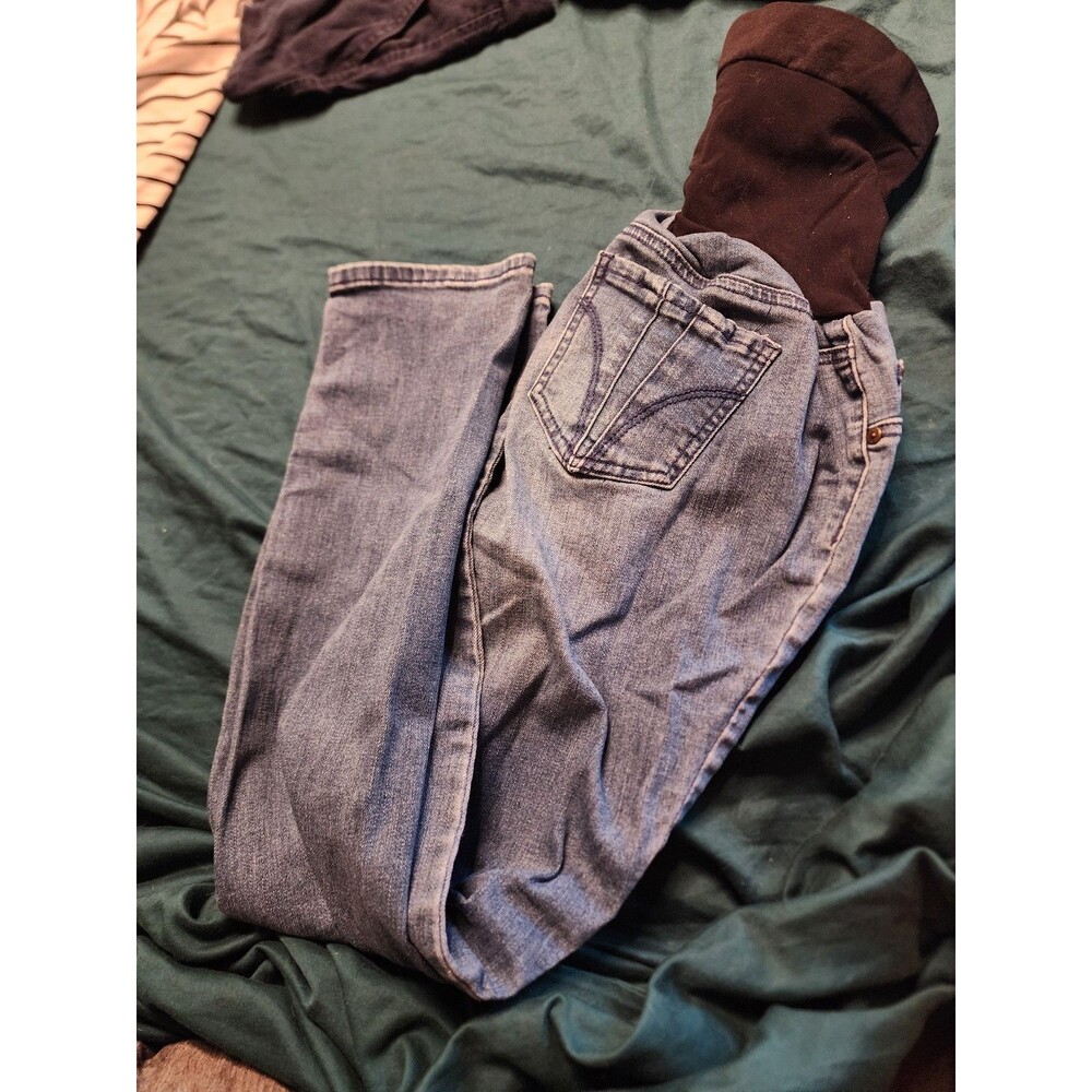 Maternity pants and bra
